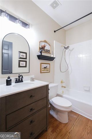 4330 Farmbrook Lane, Cumming, GA 30041