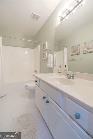4330 Farmbrook Lane, Cumming, GA 30041