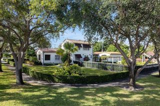 1291 NE 102nd St, Miami Shores, FL 33138