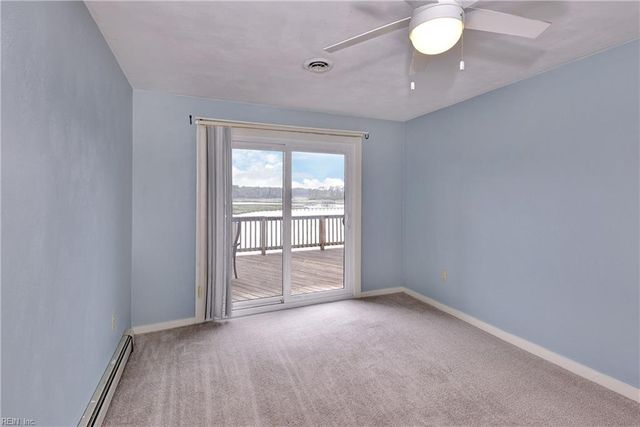 105 Linda DR, Newport News, VA 23608