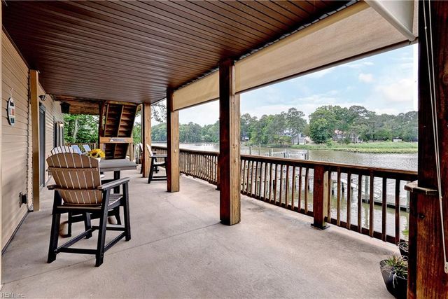 105 Linda DR, Newport News, VA 23608