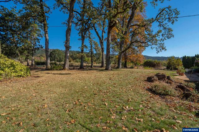 22000 NE Ranor Lp, Newberg, OR 97132