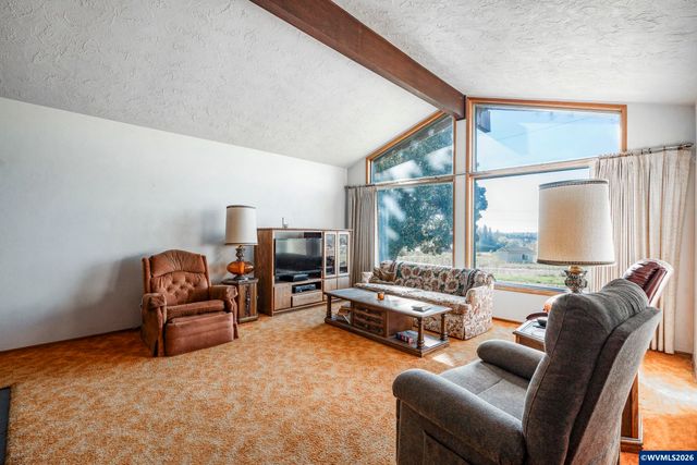 22000 NE Ranor Lp, Newberg, OR 97132