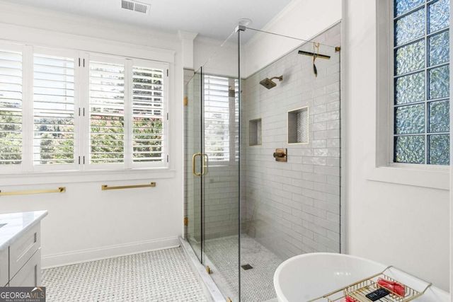 2732 Memorial Drive SE, Atlanta, GA 30317