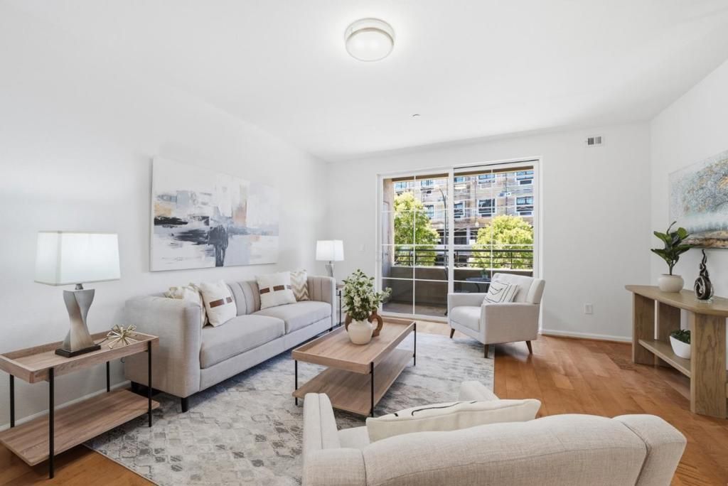 Image 9 of property listing at 1388 Broadway 285, Millbrae, CA 94030