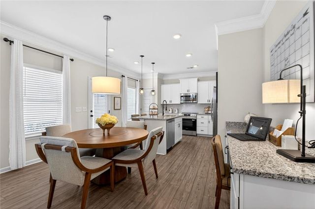 169 Red Oak Lane, Calhoun, GA 30701