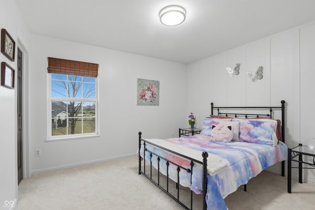 1035 Heatherwood Drive, Greenwood, IN 46143