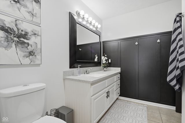 1035 Heatherwood Drive, Greenwood, IN 46143