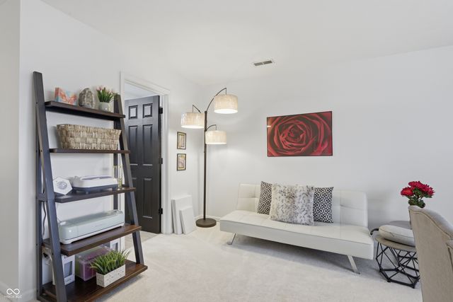 1035 Heatherwood Drive, Greenwood, IN 46143