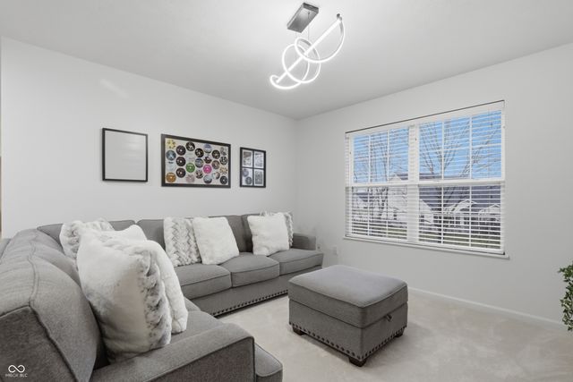 1035 Heatherwood Drive, Greenwood, IN 46143