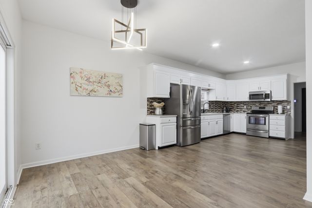 1035 Heatherwood Drive, Greenwood, IN 46143