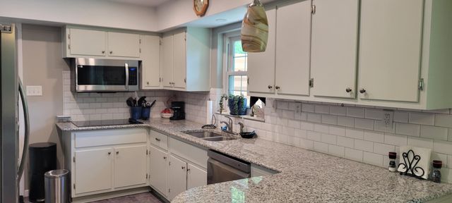 9 Henry Court, Highland Heights, KY 41076