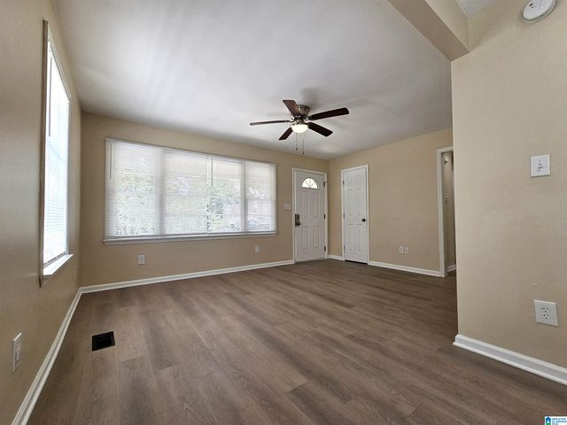 1556 MOUNTAIN DRIVE, Tarrant, AL 35217