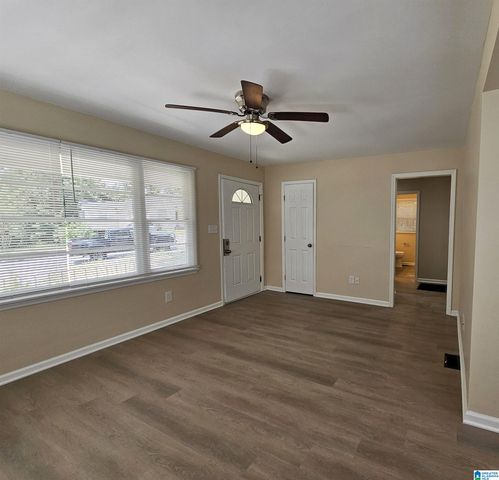 1556 MOUNTAIN DRIVE, Tarrant, AL 35217