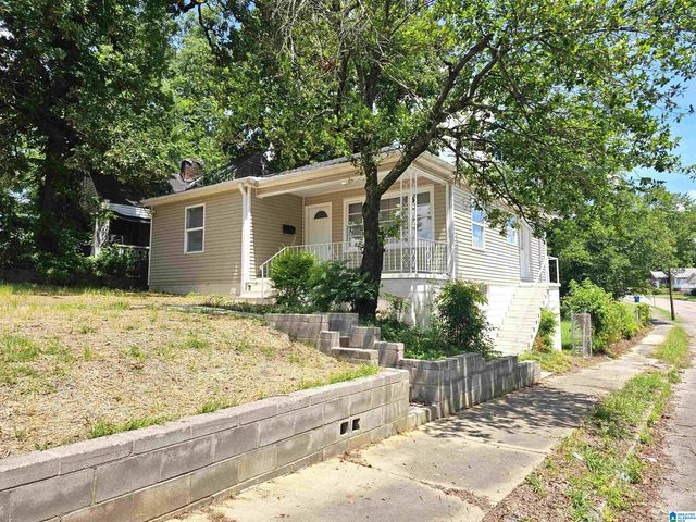 1556 MOUNTAIN DRIVE, Tarrant, AL 35217