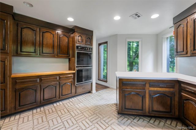 5250 Arlington Avenue, Bronx, NY 10471