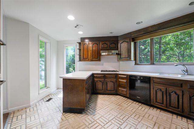 5250 Arlington Avenue, Bronx, NY 10471