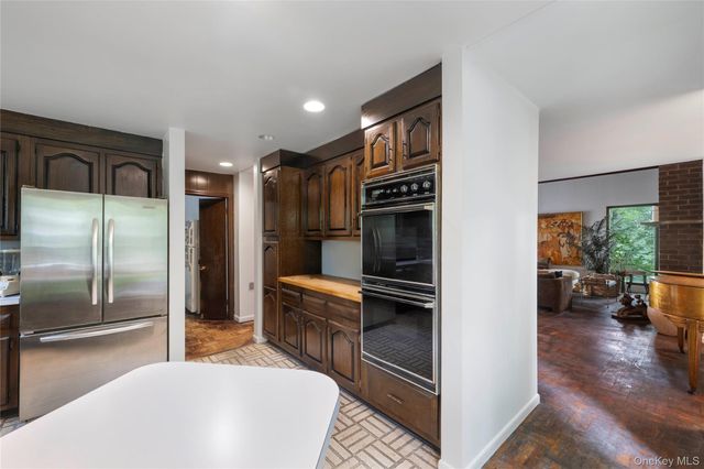 5250 Arlington Avenue, Bronx, NY 10471