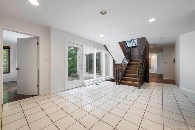 5250 Arlington Avenue, Bronx, NY 10471