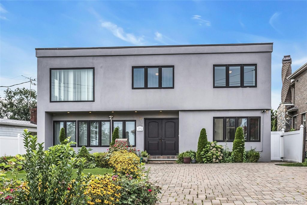 14962 Powells Cove Boulevard, Whitestone, NY 11357 — exterior