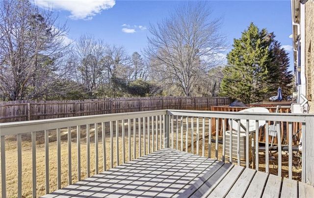 1332 Adcox Square, Stone Mountain, GA 30088