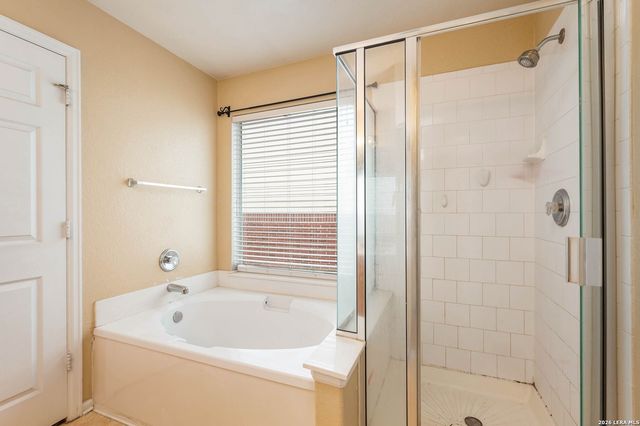 3911 Valencia Peak, San Antonio, TX 78261