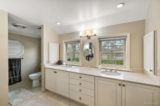 270 Pleasant Street, Birmingham, MI 48009