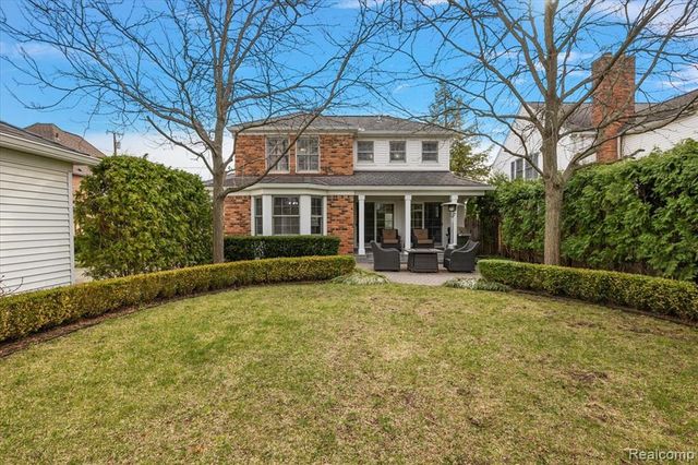270 Pleasant Street, Birmingham, MI 48009
