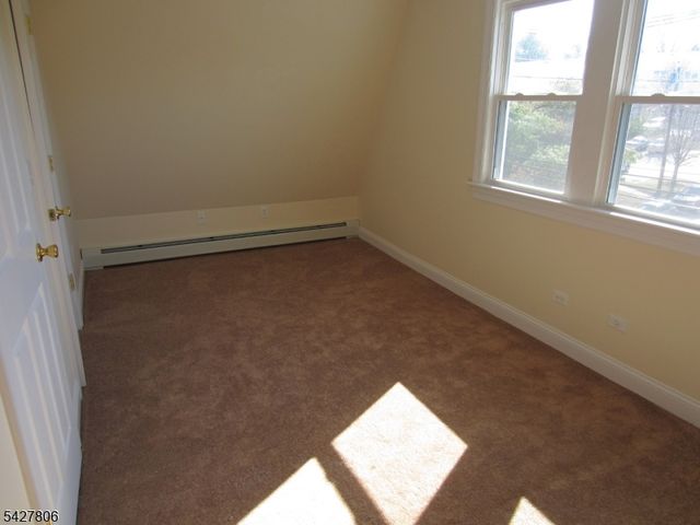 367 Hoover Ave, Bloomfield Twp., NJ 07003