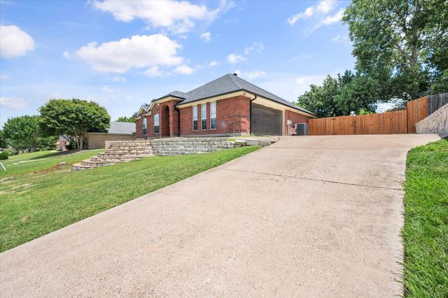 2110 Timber Cove Court, Weatherford, TX 76087