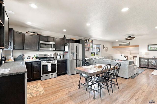 1107 DIAMOND RIDGE BOULEVARD, Rapid City, SD 57703