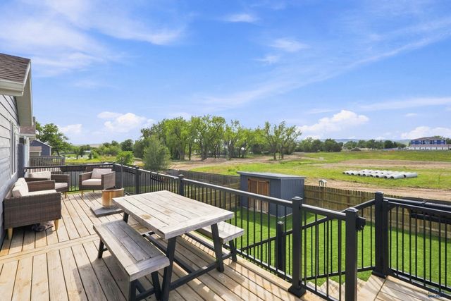1107 DIAMOND RIDGE BOULEVARD, Rapid City, SD 57703