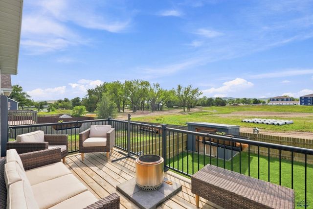 1107 DIAMOND RIDGE BOULEVARD, Rapid City, SD 57703