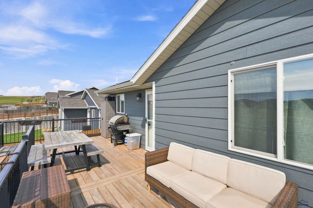 1107 DIAMOND RIDGE BOULEVARD, Rapid City, SD 57703