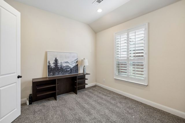 9708 Rexford Drive, Fort Worth, TX 76131