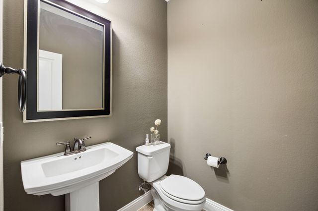 9708 Rexford Drive, Fort Worth, TX 76131