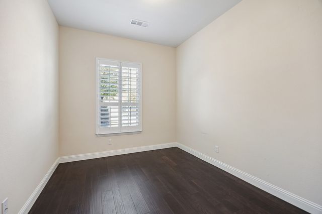 9708 Rexford Drive, Fort Worth, TX 76131