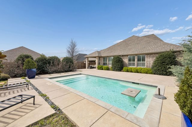 9708 Rexford Drive, Fort Worth, TX 76131