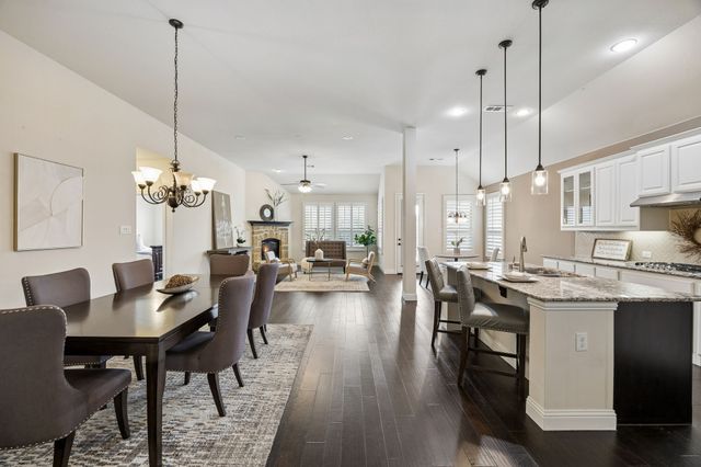 9708 Rexford Drive, Fort Worth, TX 76131