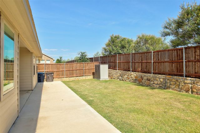 5236 Mountain Top Trail, Fort Worth, TX 76036
