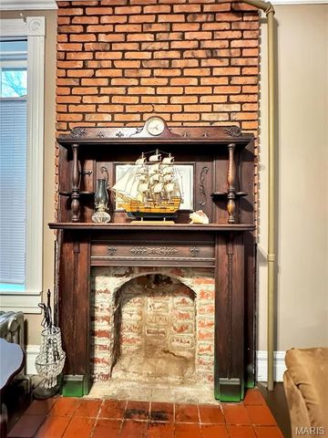 405 Cedar Street, Washington, MO 63090