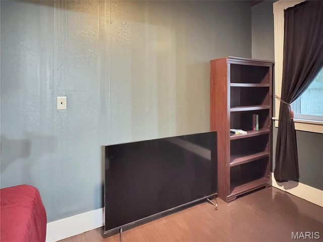 405 Cedar Street, Washington, MO 63090