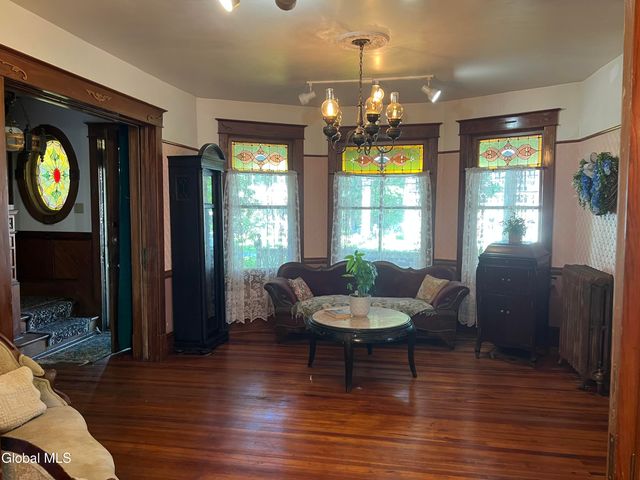 4 North Street, Bethlehem, NY 12054
