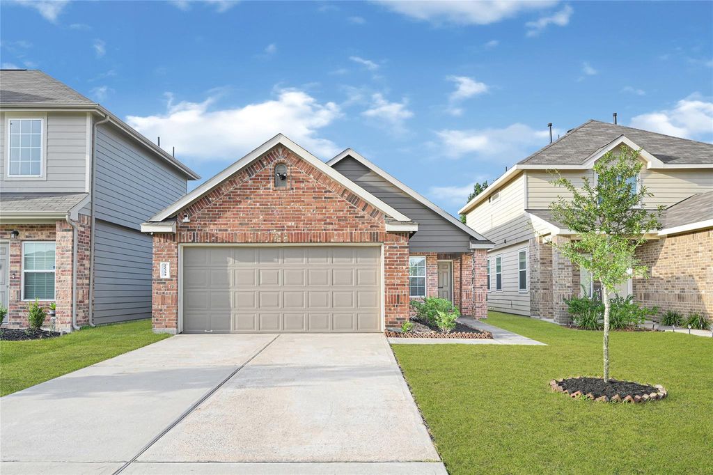22364 Clear Castle Drive, Porter, TX 77365