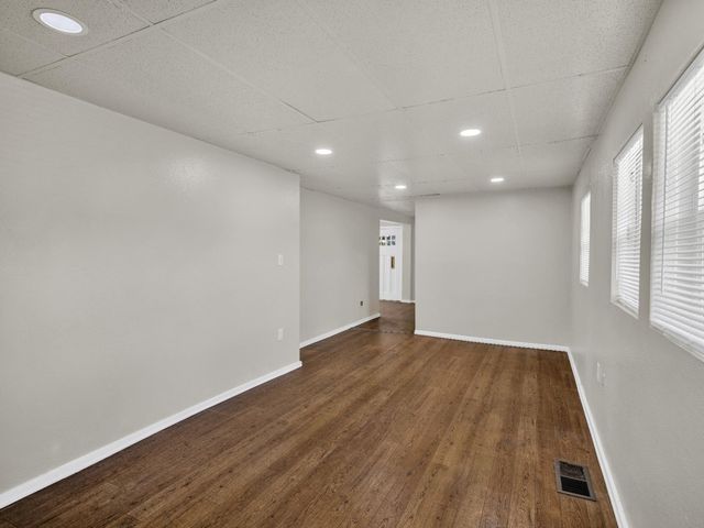 613-615 14th St, Modesto, CA 95354