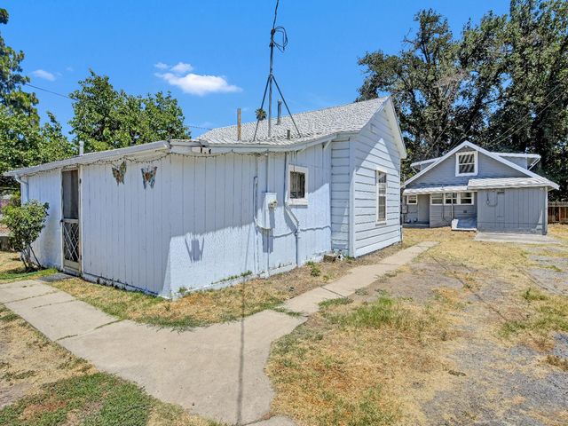 613-615 14th St, Modesto, CA 95354