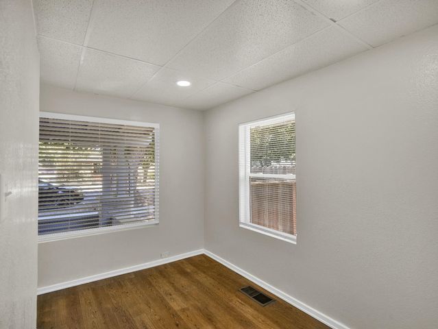 613-615 14th St, Modesto, CA 95354