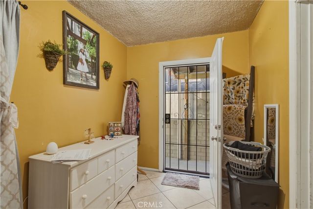 910 W George, Banning, CA 92220
