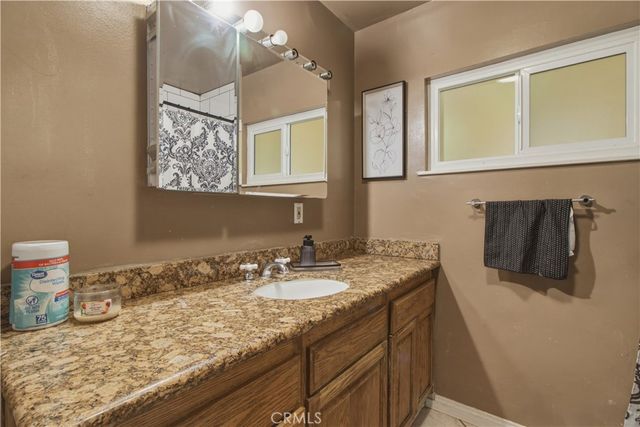 910 W George, Banning, CA 92220