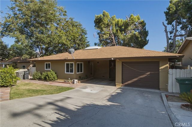 910 W George, Banning, CA 92220